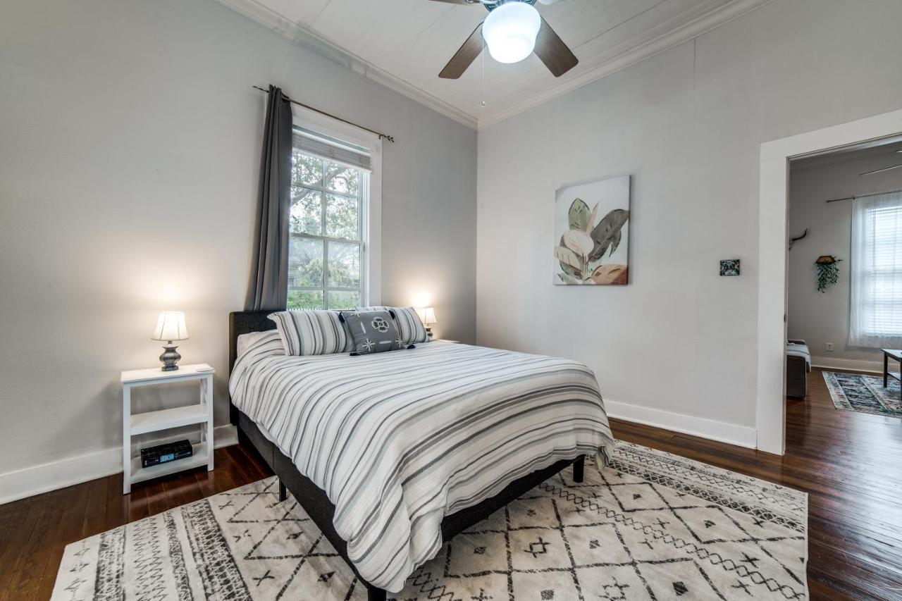Downtown Historic 2Bdrm, Walk To Riverwalk, Alamo; Beautifully Renovated! San Antonio Luaran gambar